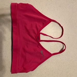 Reversible Nike light support sports bra